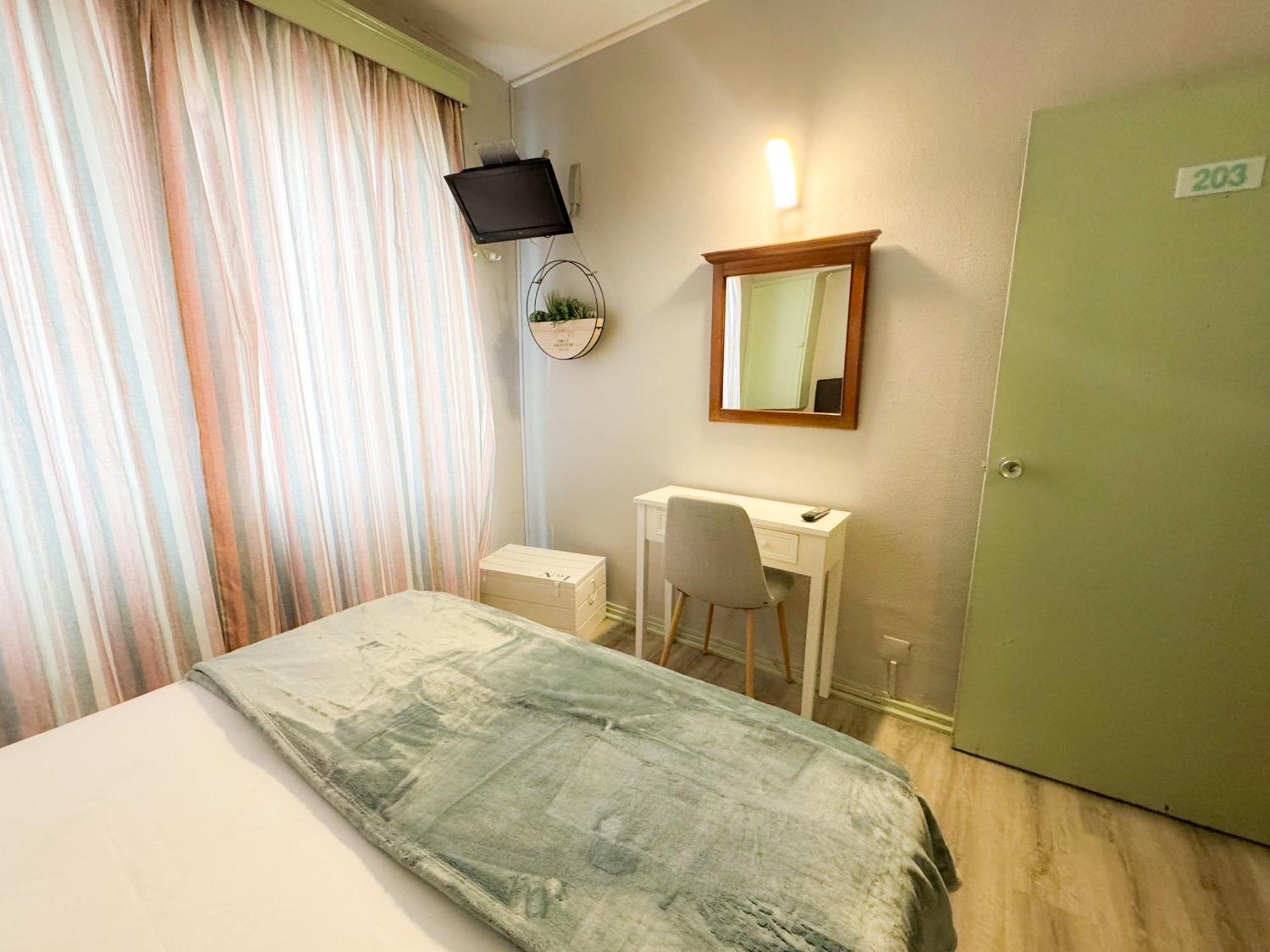 פונשל Hostel Monaco מראה חיצוני תמונה
